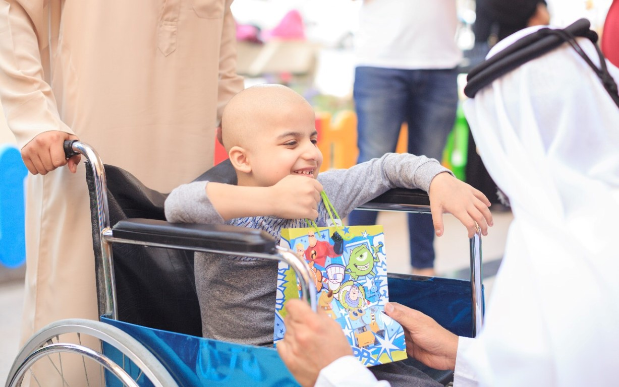 الإمارات مبادرة لدعم المرضى عبر إدخال البهجة في نفوس الأطفال